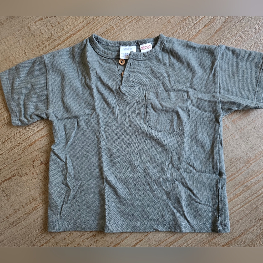 Zara henley green shirt